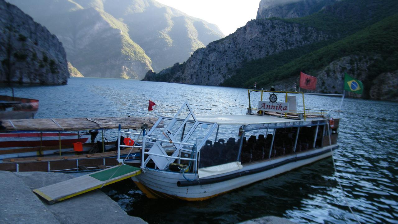 Hotel Aquarius Velipojë Exteriér fotografie