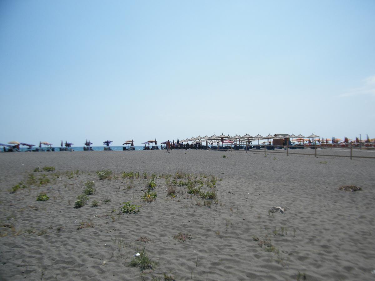 Hotel Aquarius Velipojë Exteriér fotografie