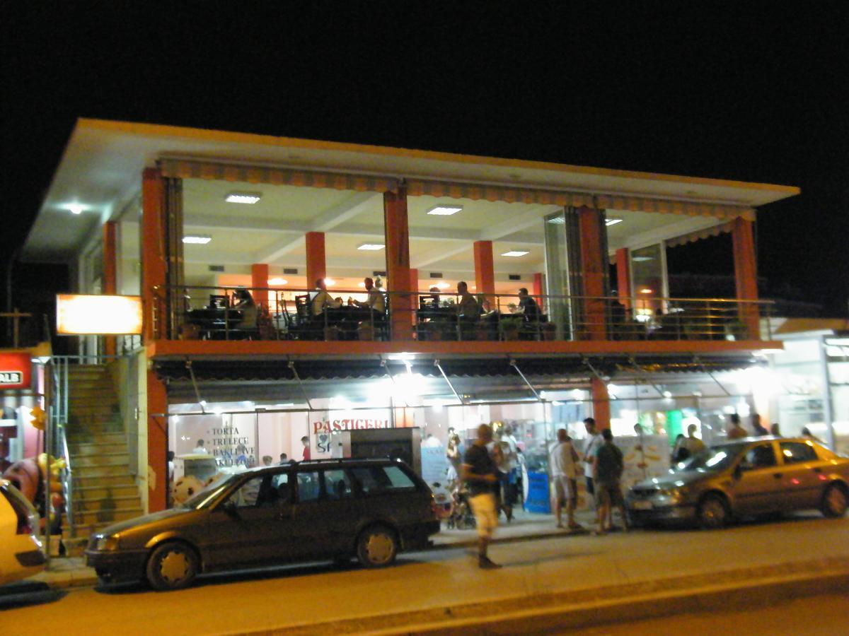 Hotel Aquarius Velipojë Exteriér fotografie